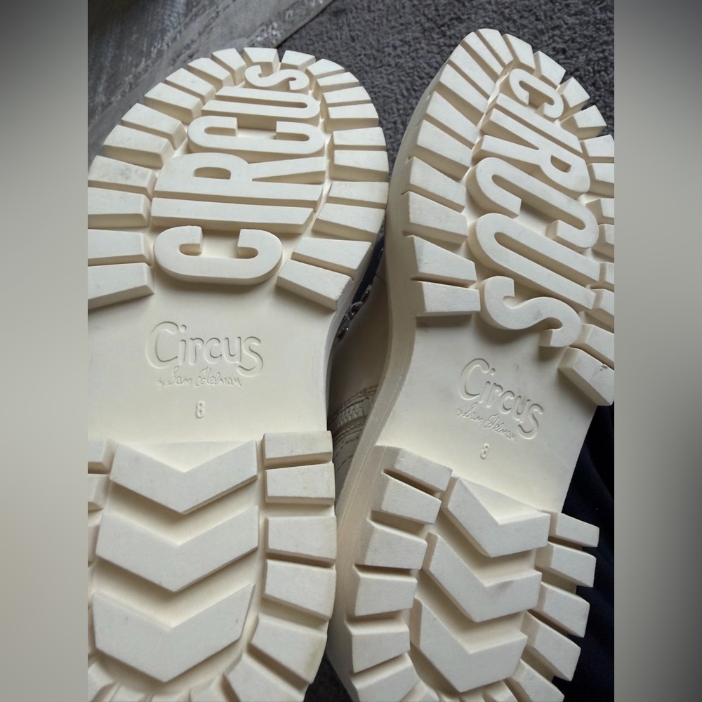 NWOB circus by Sam Edelman White Boots with Multicolor Stripes - Picture 4 of 7